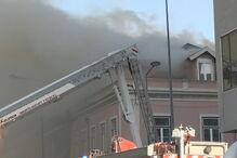  Incêndio consome prédio em Setúbal