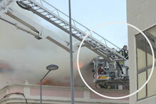 Incêndio consome prédio em Setúbal