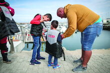 Leve os seus filhos a um batismo de mar