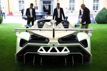 Leiloada coleção de carros de luxo do filho do presidente da Guiné Equatorial 