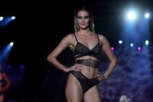 O preto  domina a coleção da Etam para a Primavera/Verão de 2020  