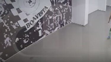 Aprenda a fazer serradura de morangos