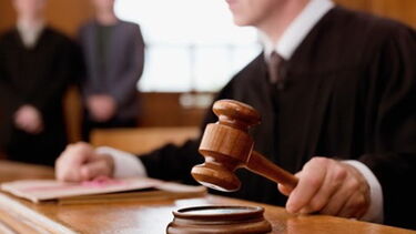 Homem bate na filha por chamar pai a outro e é condenado