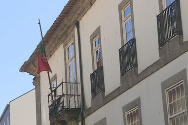 Triplo homicida julgado por tráfico na cadeia