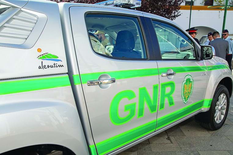 Câmara de Alcoutim ofereceu uma viatura à GNR