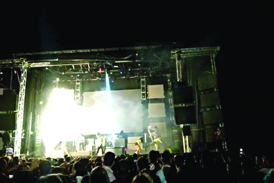 Atuação do grupo segundos antes da explosão