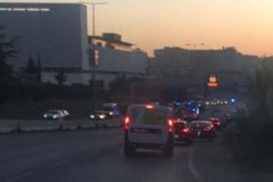 Colisão entre dois carros na Segunda Circular