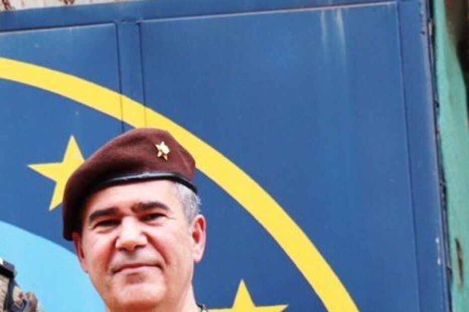 General português Hermínio Maio 