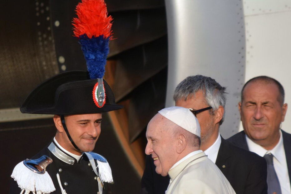 Papa Francisco visita Moçambique