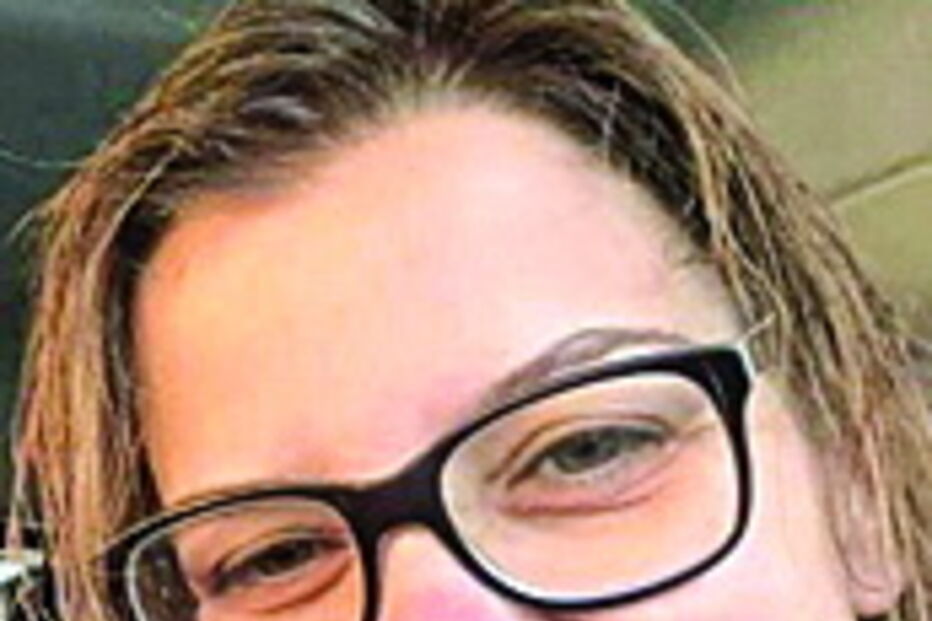 Dora Maricato de 40 anos     