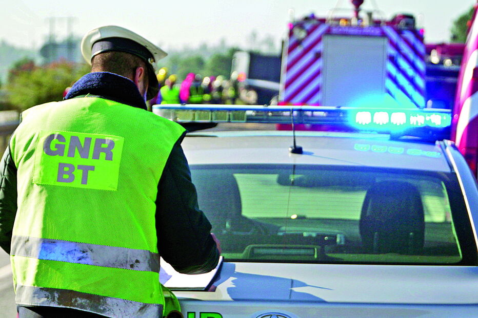 Militares dizem que estão a ser pressionados pelos comandantes para passarem multas 