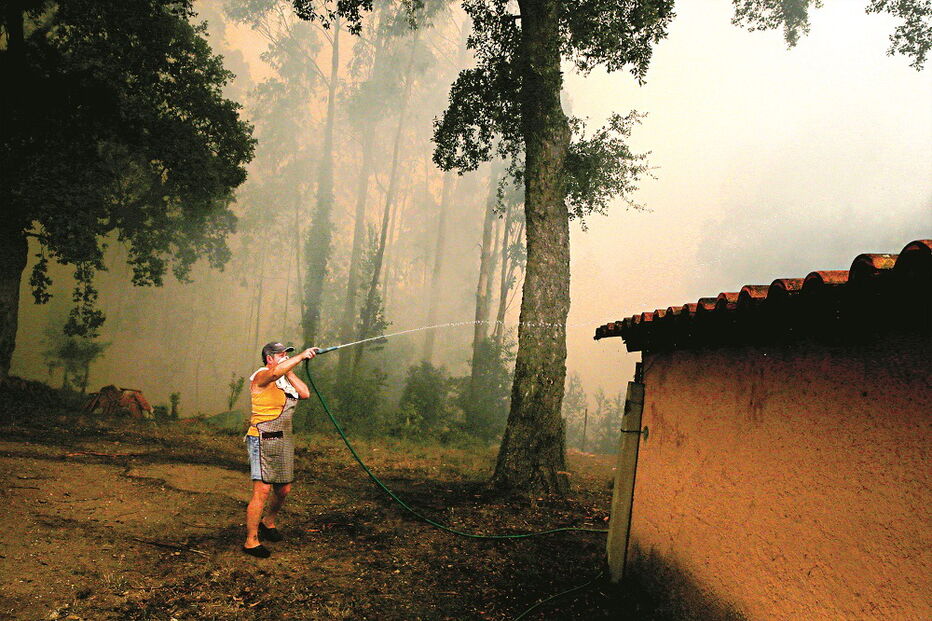 Moradores protegeram as suas habitações