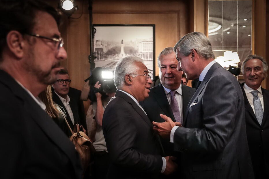 Líder do PS foi convidado pela Confederação do Turismo de Portugal para falar sobre o programa eleitoral para as próximas legislativas  