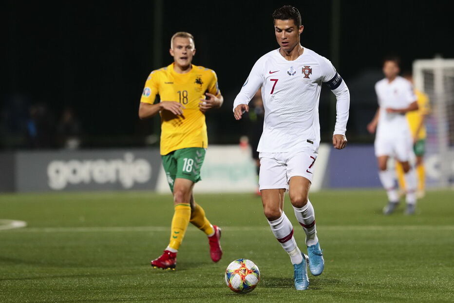  Ronaldo marcou o seu 90º golo pela seleção