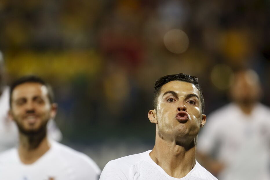 Cristiano Ronaldo marcou o seu 90º golo pela seleção