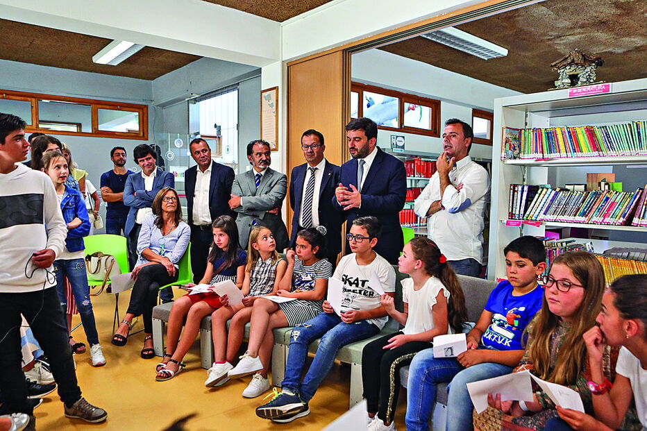 Ministro Tiago Brandão Rodrigues visitou a Escola Básica 2,3 de Cristelo, no concelho de Paredes