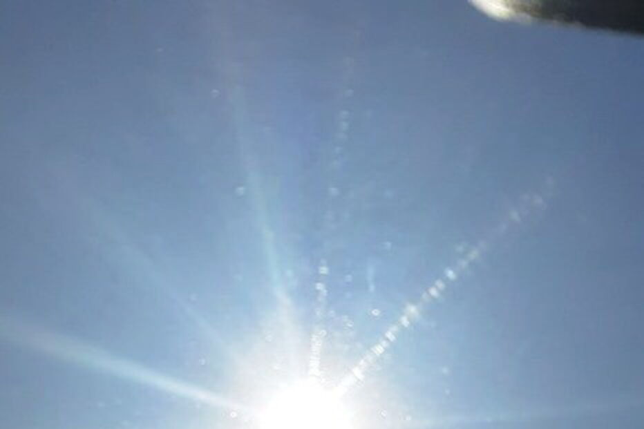 Colisão faz dois feridos no IC19 em Alfragide. Autocarro da Força Aérea envolvido 