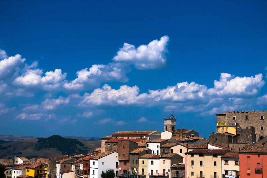 Região italiana paga 27000 euros para fixar pessoas