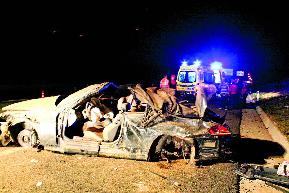 Angélico Vieira morreu num acidente de viação, em 2001