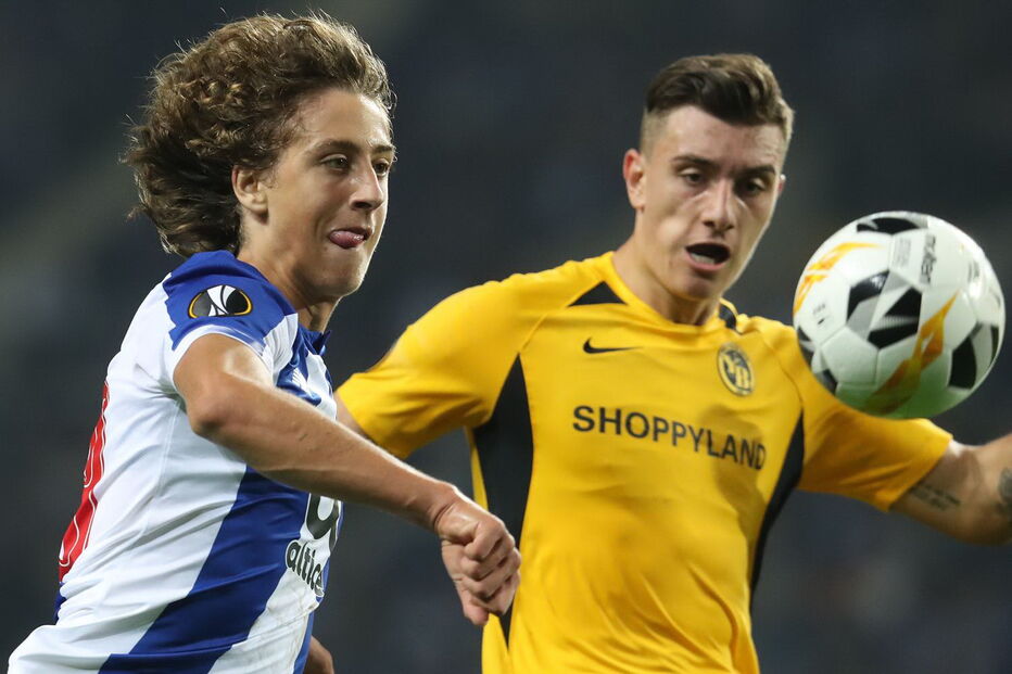 Fábio Silva tem 17 anos