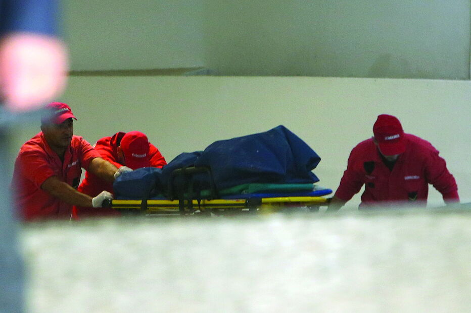 Homem morre a reparar elevador em queda de 21 andares no edifício do BPI em Lisboa