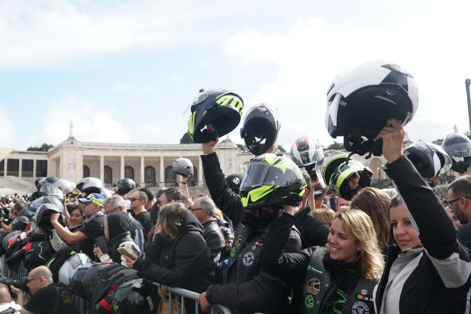 130 mil motociclistas reunidos em Fátima para a 