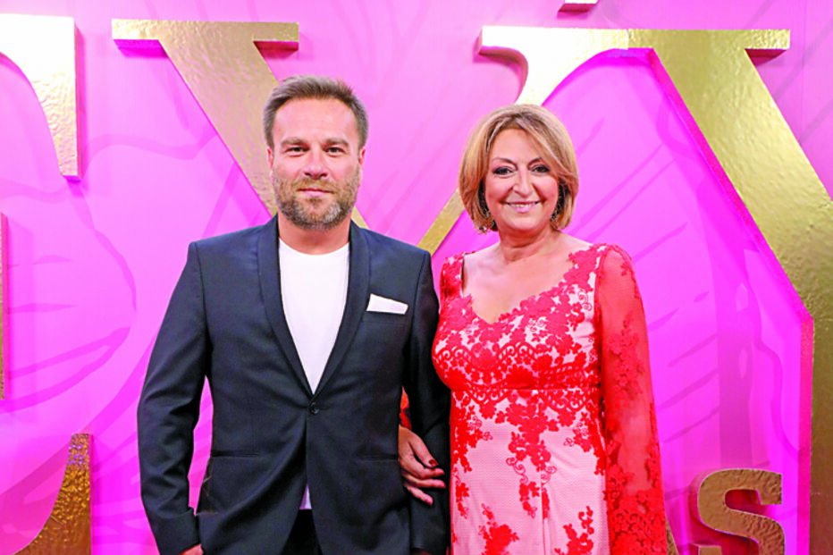 Os apresentadores do 'Manhã CM', Nuno Eiró e Maya	