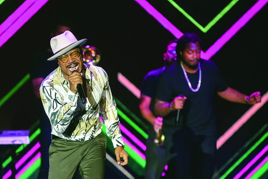 Virgul foi o primeiro artista a subir ao palco