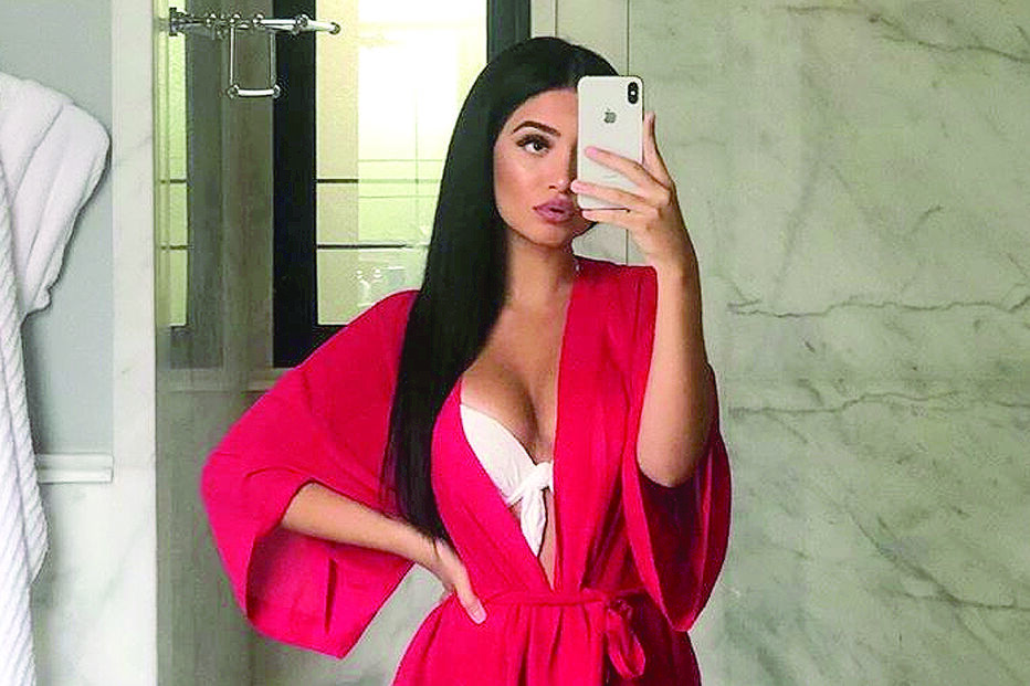 Índia publica várias fotos ousadas no Instagram