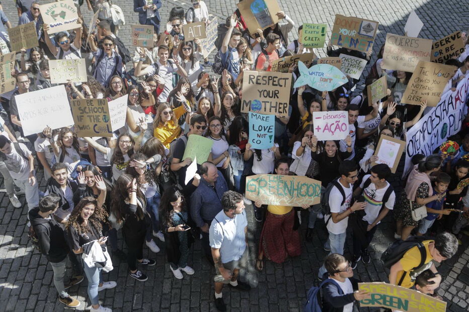 Estudantes da Guarda alertam para defesa do planeta e pedem 