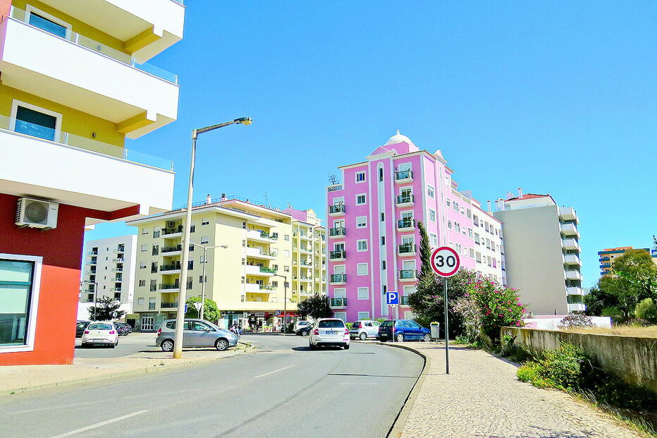 Agressão aconteceu ontem de manhã dentro da casa onde reside a vítima e a filha na rua Montalvão Marques    