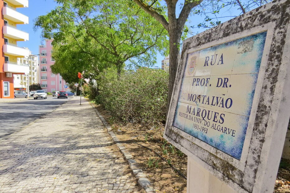 Agressão aconteceu ontem de manhã dentro da casa onde reside a vítima e a filha na rua Montalvão Marques    