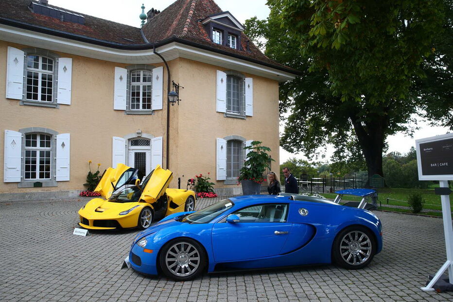 Leiloada coleção de carros de luxo do filho do presidente da Guiné Equatorial 