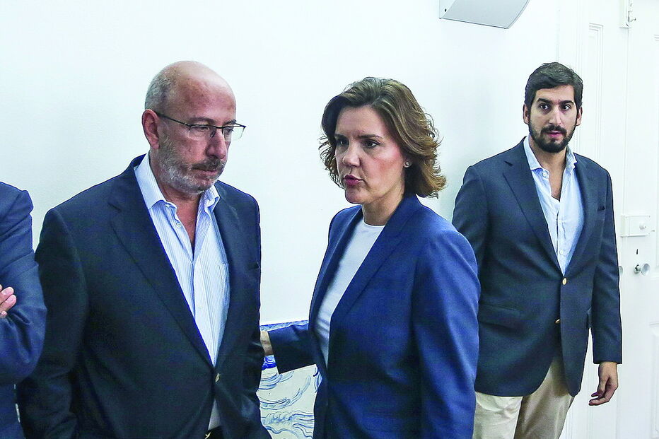 Assunção Cristas reuniu a cúpula do CDS e depois comemorou o aniversário