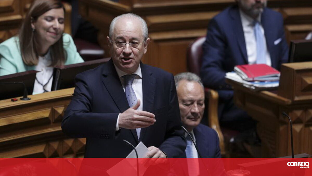 Rui Rio acusa Costa de ter Governo "maior e mais caro" de sempre - Correio da Manhã