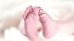 Ordem dos Médicos exige investigação 'até às últimas consequências' à morte de bebé por atraso no socorro médico