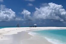 Sofia Ribeiro partilhou a praia nas Maldivas onde festejou o aniversário