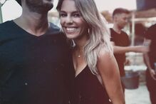 Casal partilha momentos felizes