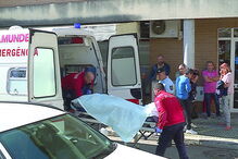 Corpo da vítima mortal foi retirado do local do crime pelos bombeiros de Freamunde já ao final da manhã