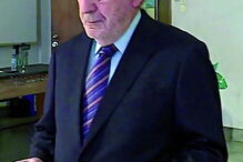 Ramalho Eanes, antigo Presidente da República, também não faltou à chamada