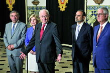 Rui Rio, a braços com vários focos de contestação dentro do partido após as eleições de domingo, liderou a delegação do PSD que esta terça-feira se reuniu com Marcelo 