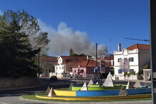 Incêndio na Serra da Carregueira, em Sintra