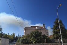 Incêndio na Serra da Carregueira, em Sintra