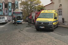 Mecânico morre esmagado quando reparava autocarro em Oeiras 