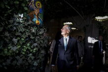 Marcelo durante a visita à Estufa Fria, em Lisboa