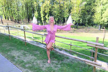 Luciana Abreu 'provoca' fãs com fotos em roupa interior e biquíni 