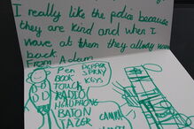 Menino deixa carta de agradecimento à polícia por ajudar a salvar vidas 