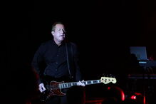 Mestres da pop eletrónica, Orchestral Manoeuvres in the Dark, deram lição de mestria numa Aula Magna praticamente esgotada.