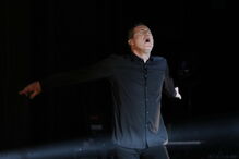 Mestres da pop eletrónica, Orchestral Manoeuvres in the Dark, deram lição de mestria numa Aula Magna praticamente esgotada.