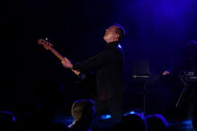 Mestres da pop eletrónica, Orchestral Manoeuvres in the Dark, deram lição de mestria numa Aula Magna praticamente esgotada.